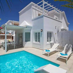Charlana By Buenavilla , Puerto del Carmen (Lanzarote) Spain